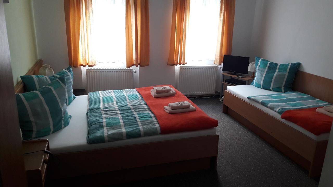 Lautenthal Pension "Am Wald" מראה חיצוני תמונה