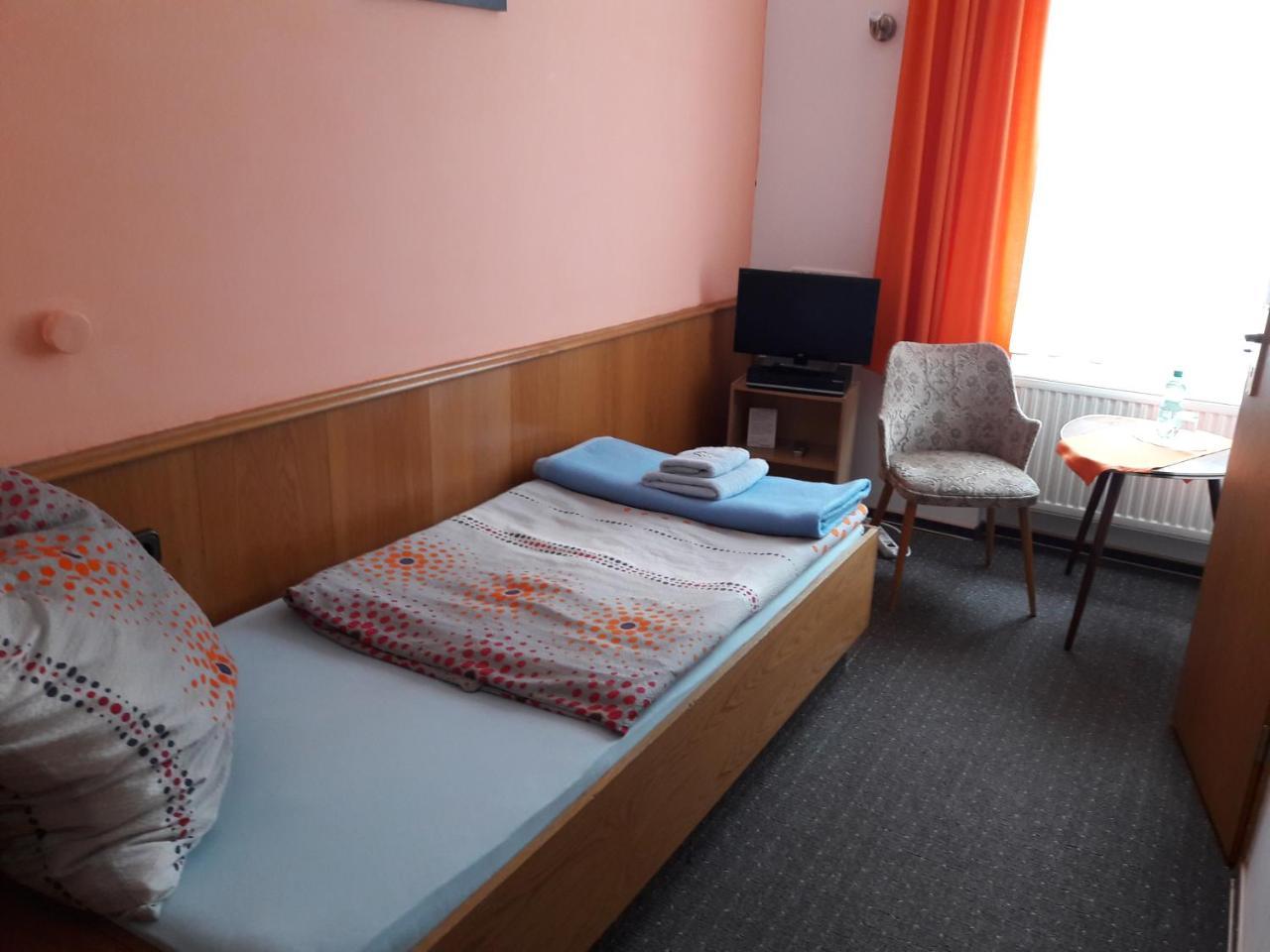 Lautenthal Pension "Am Wald" מראה חיצוני תמונה